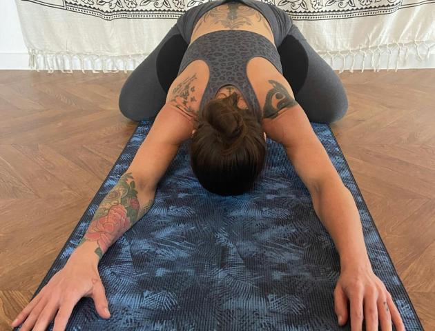 🌿 4 Elementenreis – Slow Flow into Yin © Gitti Dehertog