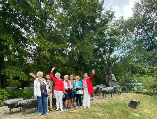 NEOS Mechelen Wandeling Singles © NEOS