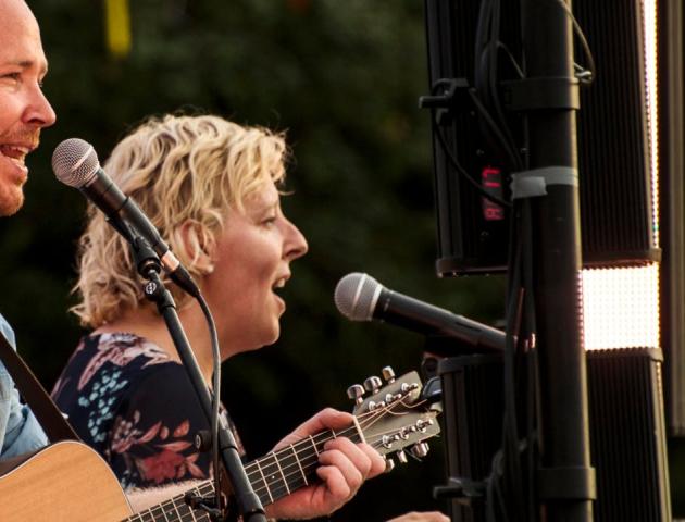 Zie ze zingen (meezingconcert) - Geertrui Coppens en Jasper De Mulder © Zie ze zingen