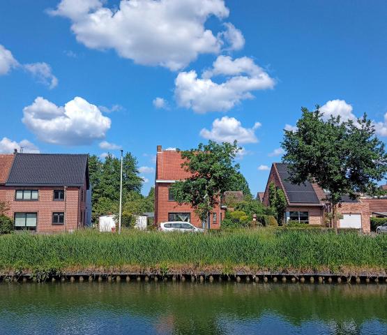 Kanaal - Bad van Marie & Zwerm © Peter Boelens