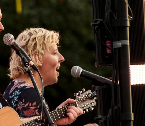 Zie ze zingen (meezingconcert) - Geertrui Coppens en Jasper De Mulder © Zie ze zingen